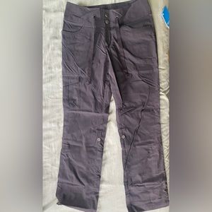 Columbia women’s hiking pants, size 4 short